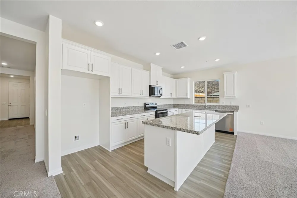 28256 Delphinus Dr Drive Menifee, CA 92586