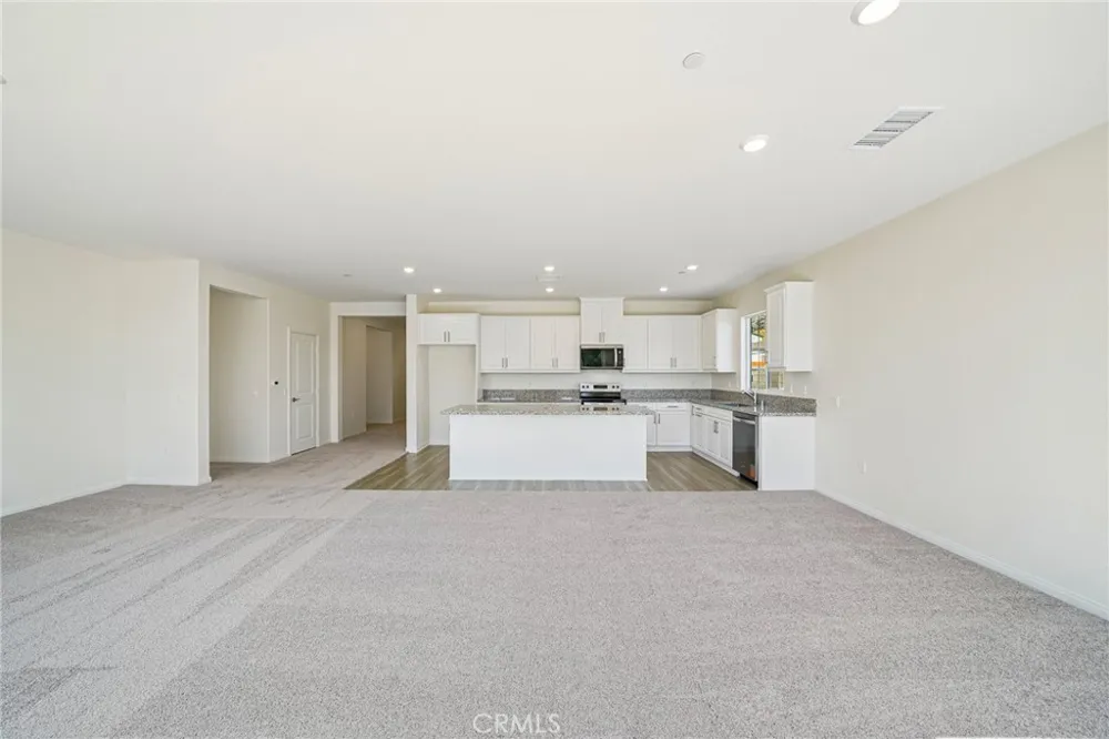 28256 Delphinus Dr Drive Menifee, CA 92586