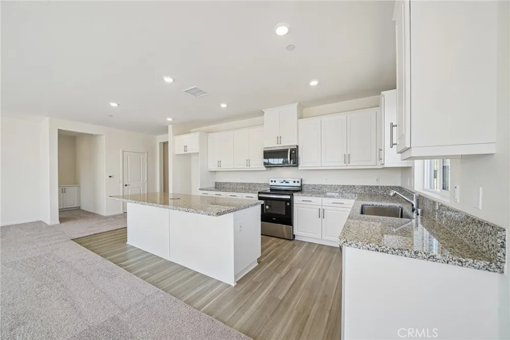 28256 Delphinus Dr Drive Menifee, CA 92586