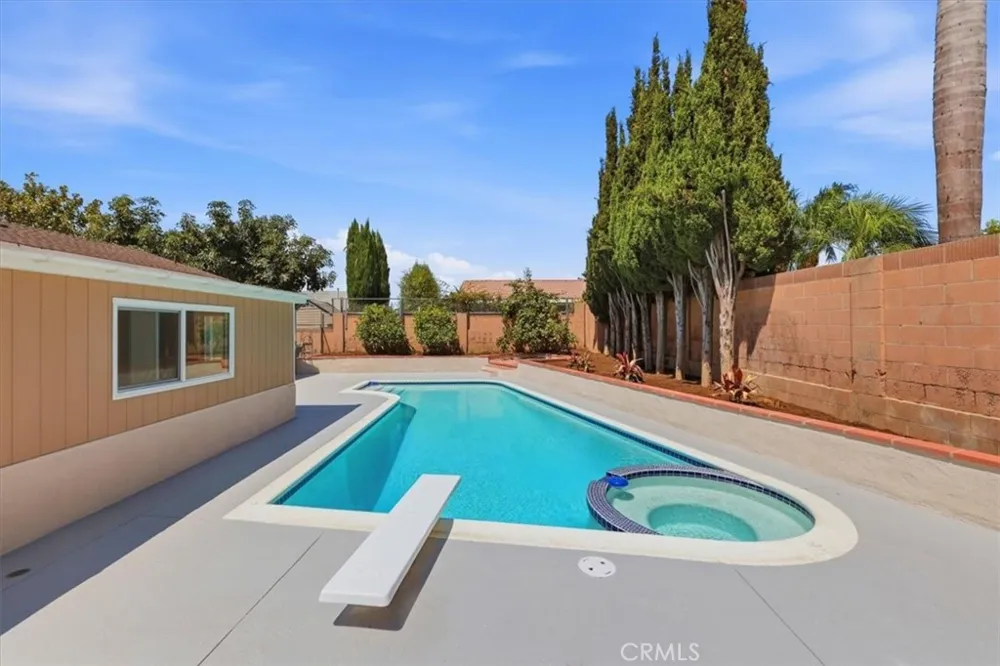 2160 Mccormack Placentia, CA 92870