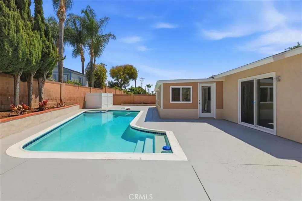 2160 Mccormack Placentia, CA 92870