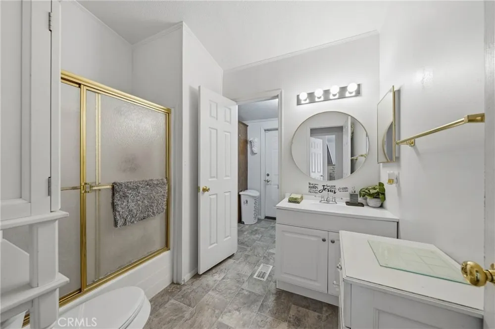 7765 Verna Way Lucerne, CA 95458