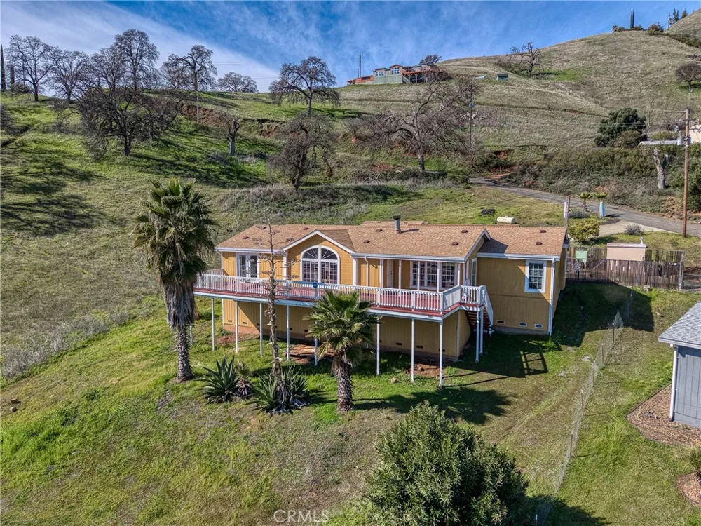 7765 Verna Way Lucerne, CA 95458