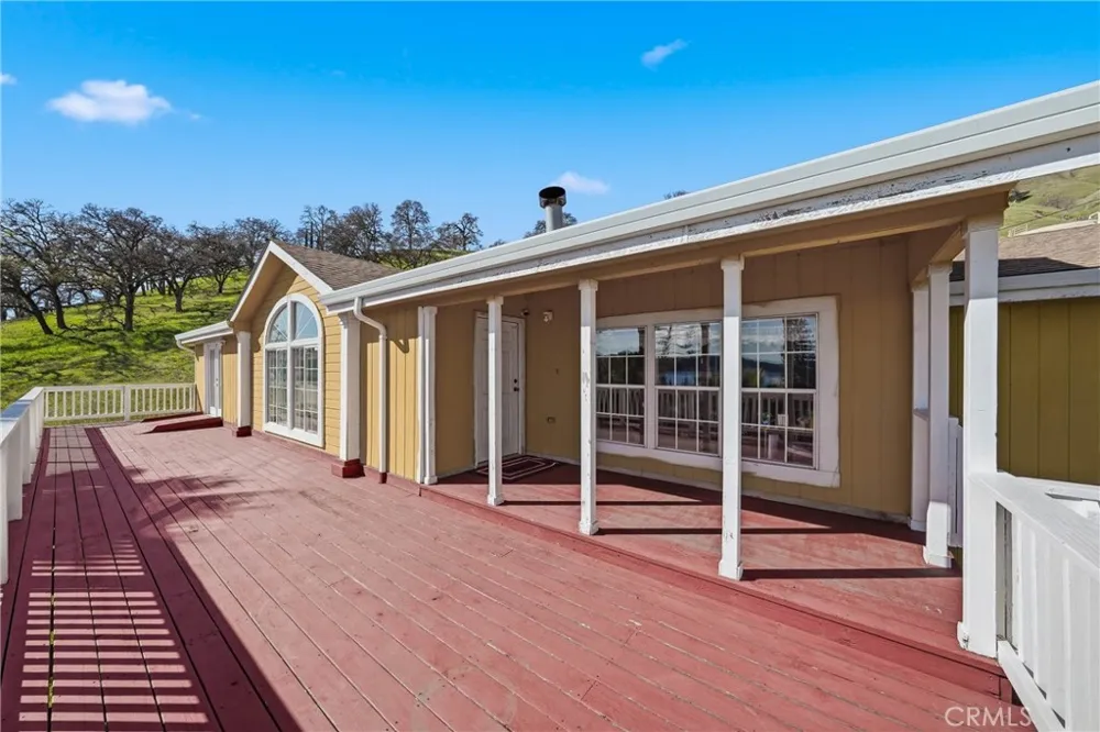 7765 Verna Way Lucerne, CA 95458