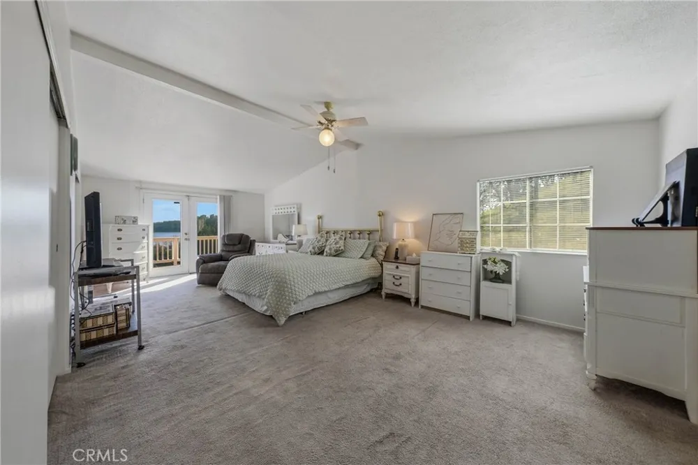 7765 Verna Way Lucerne, CA 95458