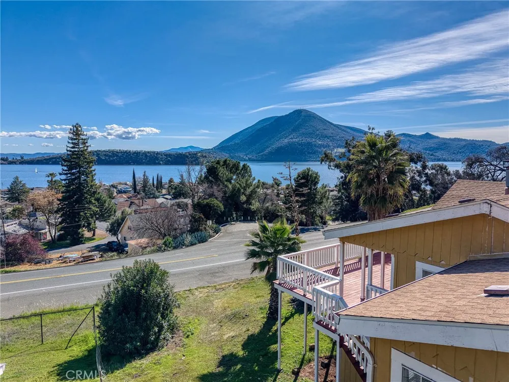7765 Verna Way Lucerne, CA 95458