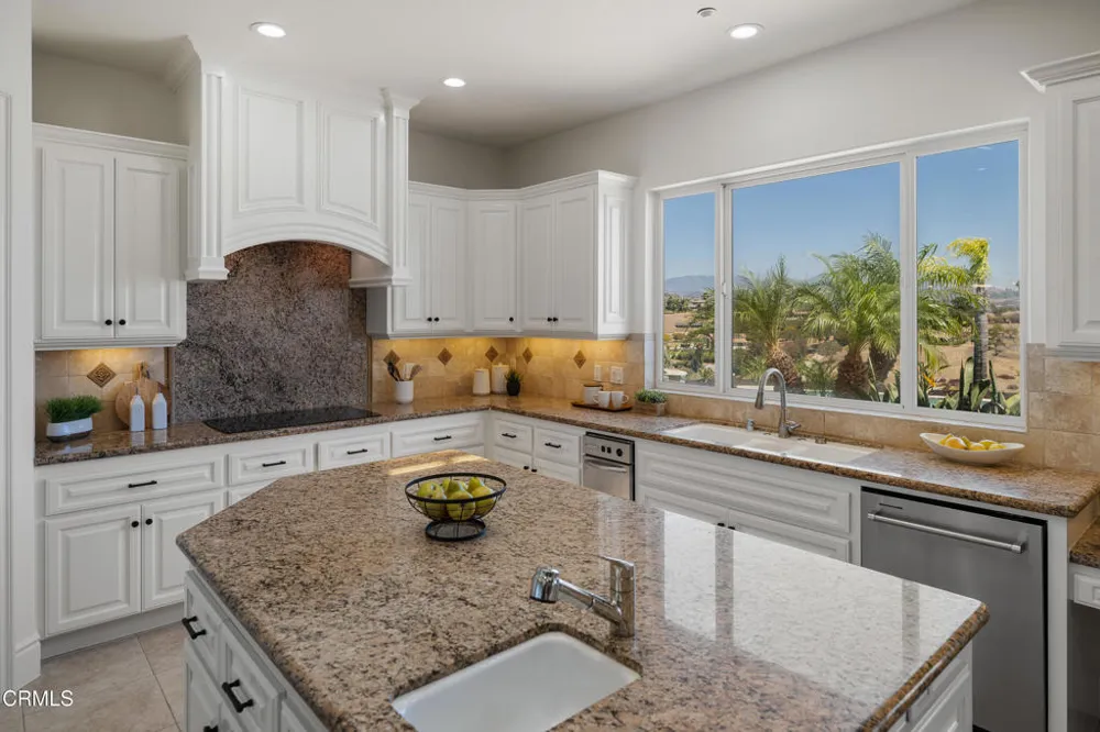 4284 Fallsbrae Road Fallbrook, CA 92028