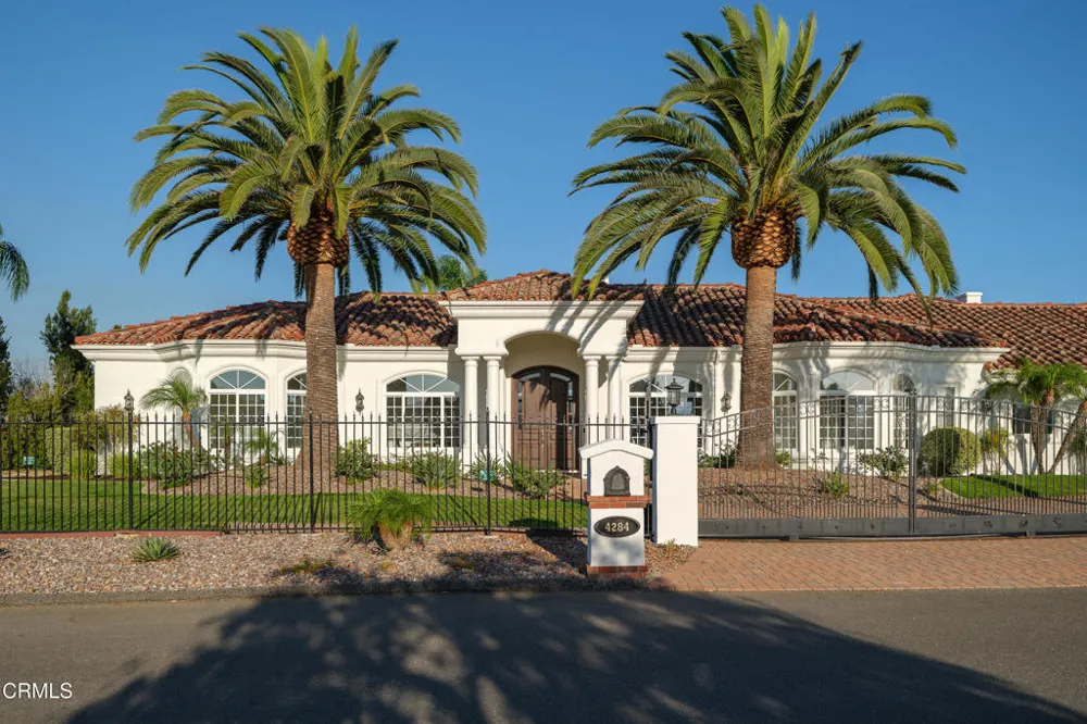 4284 Fallsbrae Road Fallbrook, CA 92028