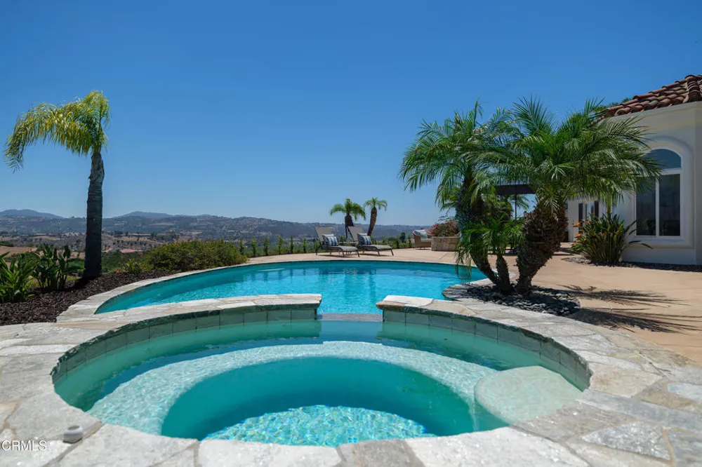 4284 Fallsbrae Road Fallbrook, CA 92028