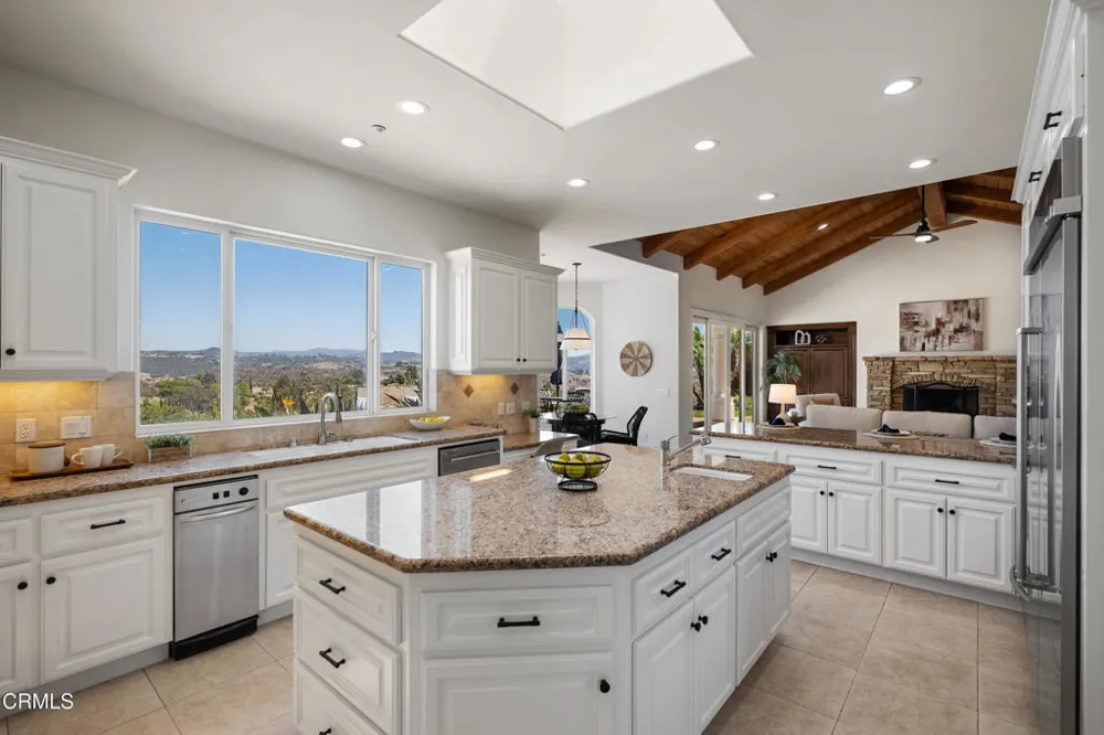 4284 Fallsbrae Road Fallbrook, CA 92028