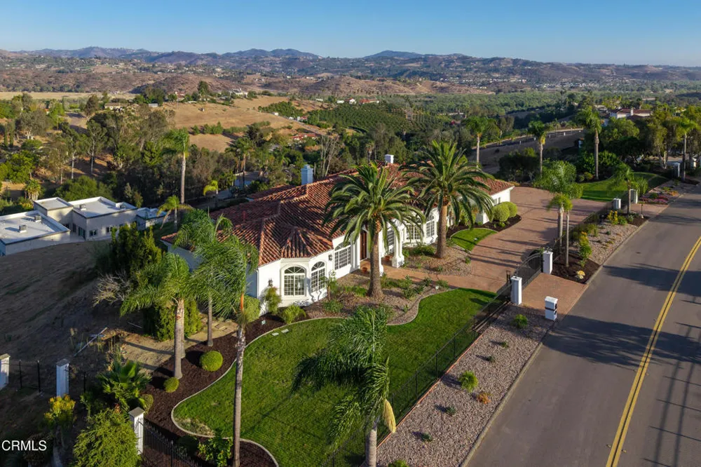 4284 Fallsbrae Road Fallbrook, CA 92028