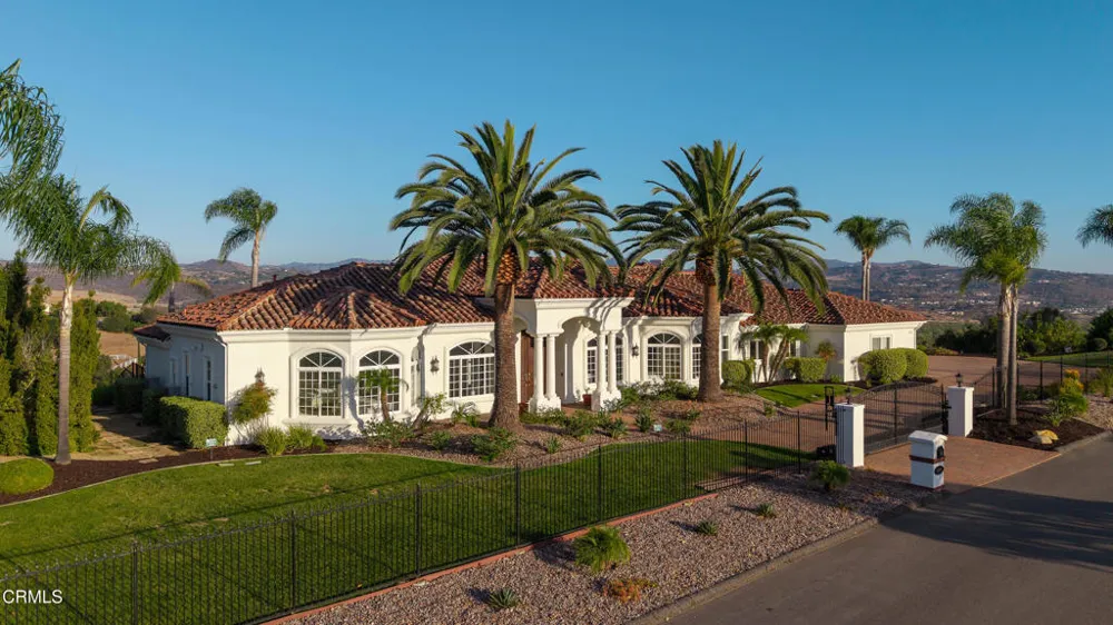 4284 Fallsbrae Road Fallbrook, CA 92028
