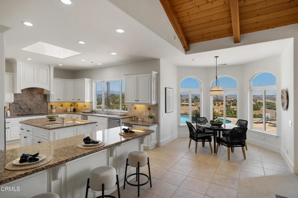 4284 Fallsbrae Road Fallbrook, CA 92028