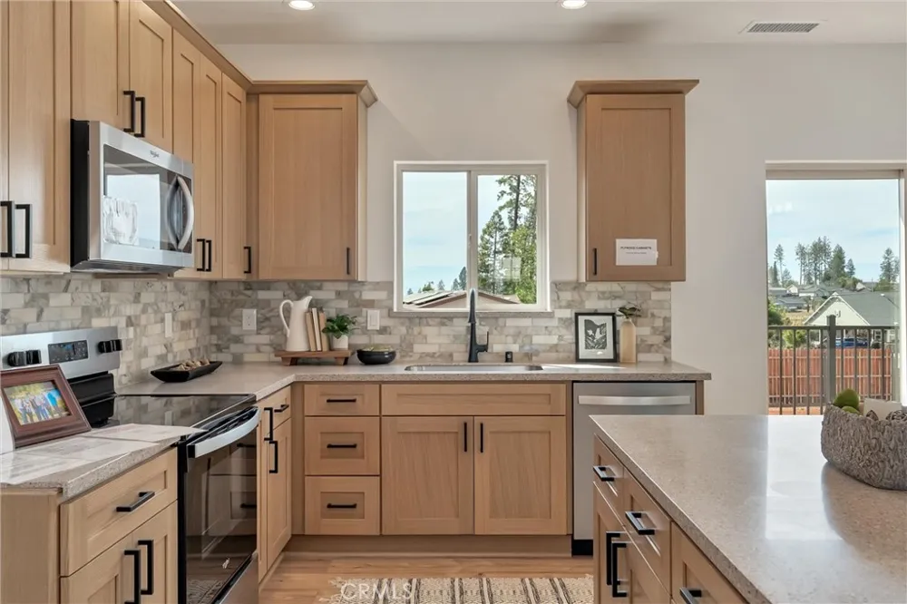 6183 Bowles Boulevard Paradise, CA 95969