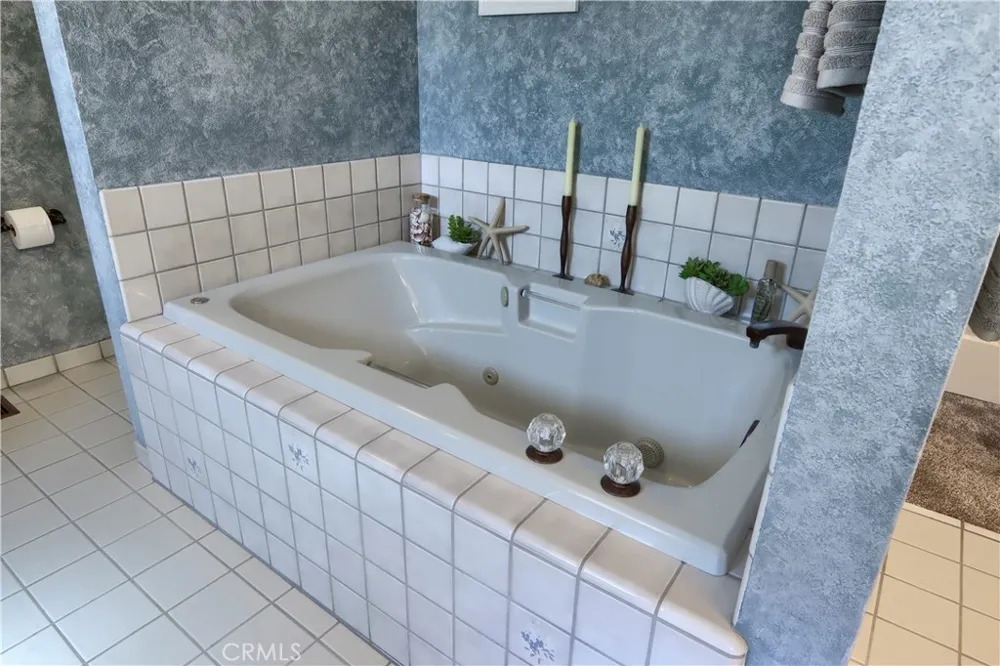38393 Crestview Lane Oakhurst, CA 93644