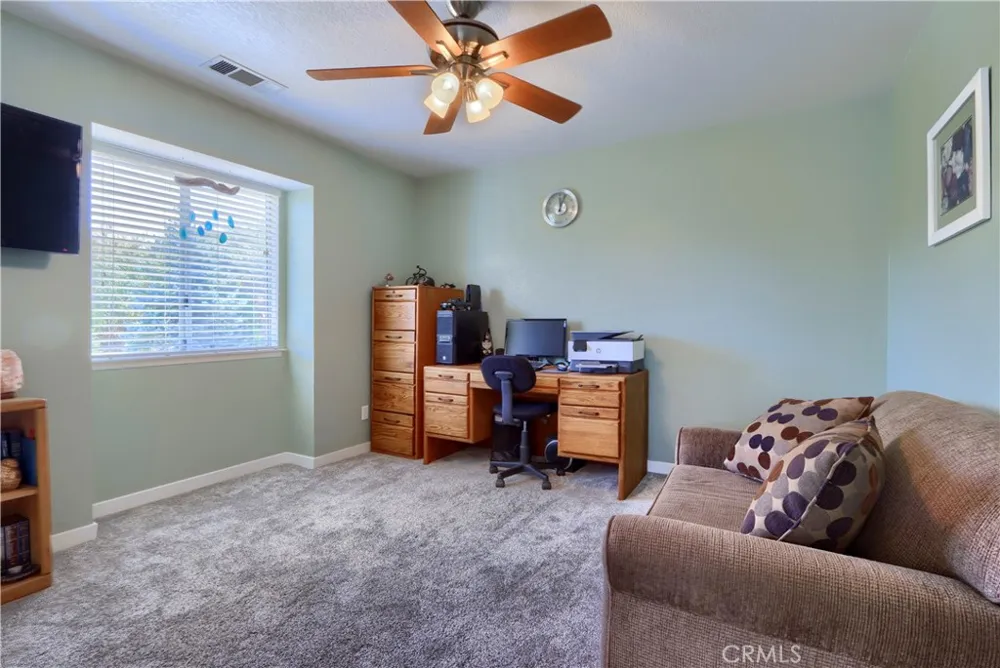 38393 Crestview Lane Oakhurst, CA 93644