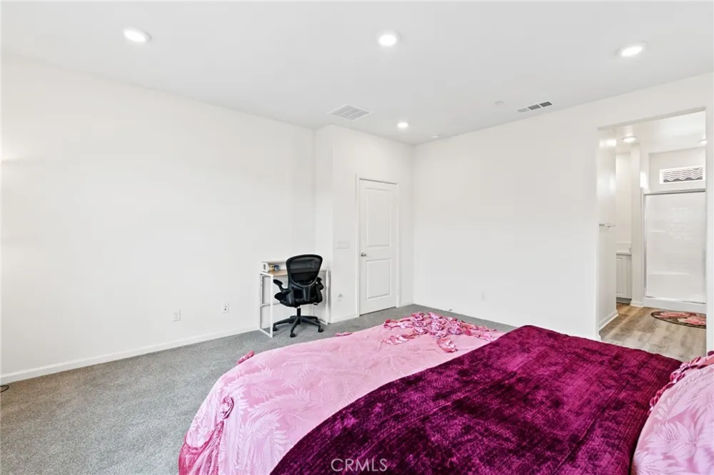 10281 Trickle Riverside, CA 92503