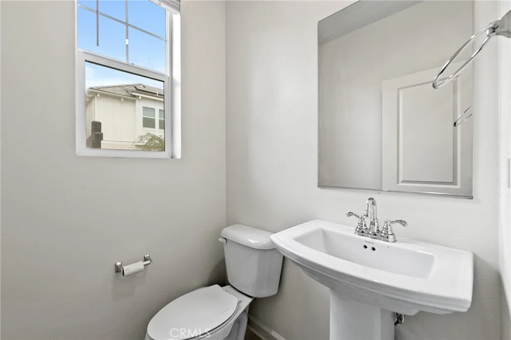 10281 Trickle Riverside, CA 92503