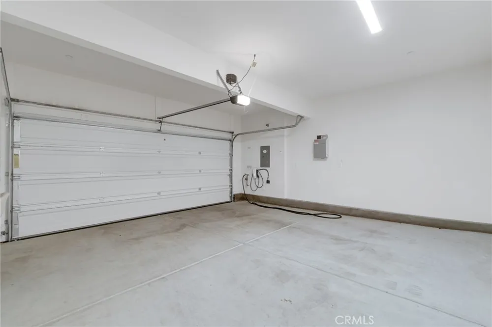 10281 Trickle Riverside, CA 92503