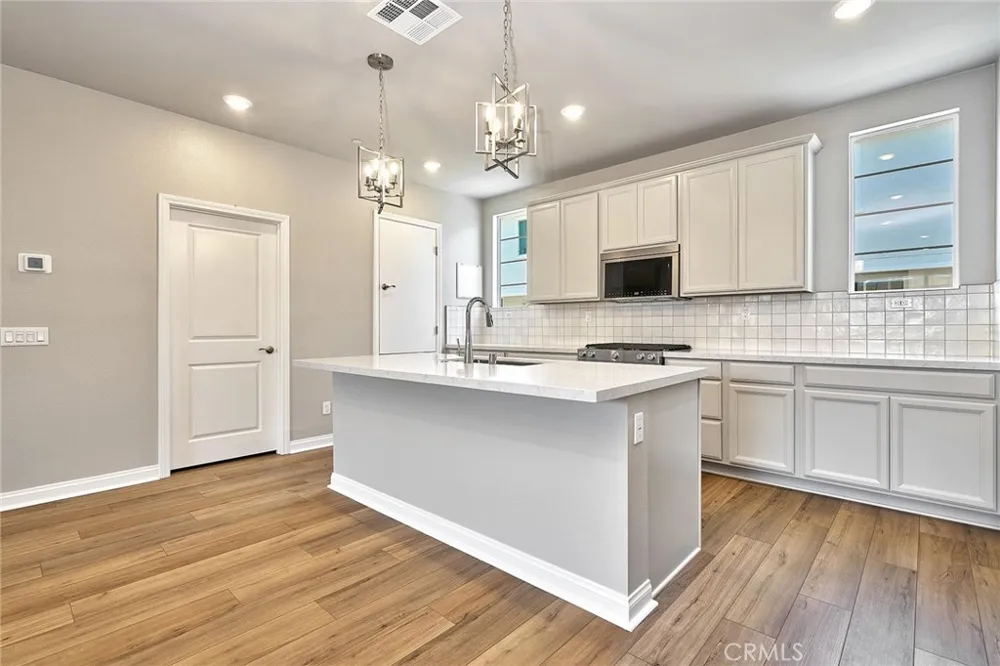 1478 Sea San Pedro, CA 90732