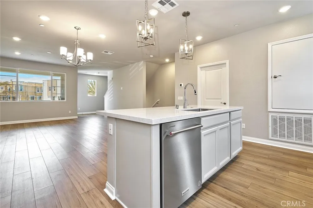 1478 Sea San Pedro, CA 90732