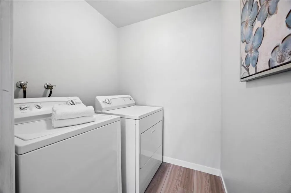 3317 Brittan Avenue #14 San Carlos, CA 94070
