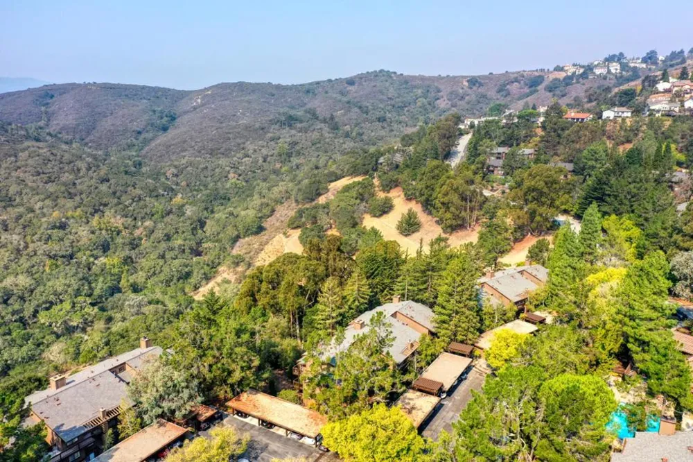 3317 Brittan Avenue #14 San Carlos, CA 94070