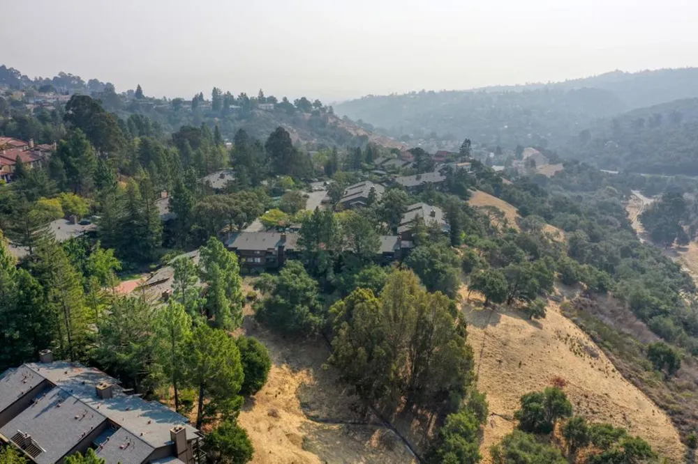 3317 Brittan Avenue #14 San Carlos, CA 94070