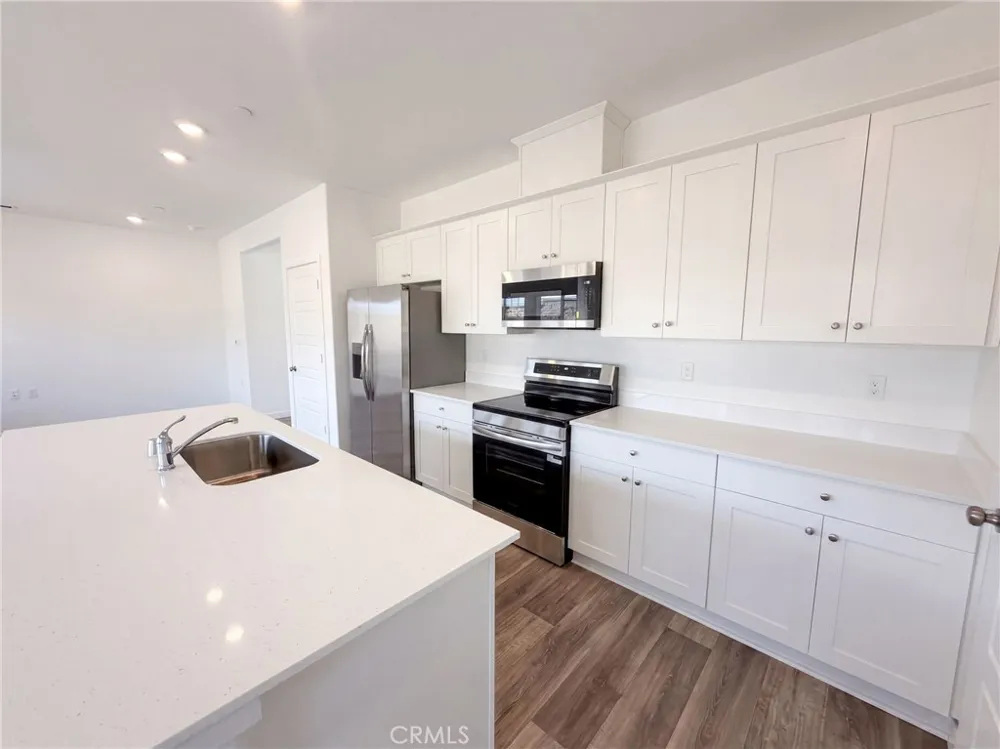 3261 Carambola Clovis, CA 93619