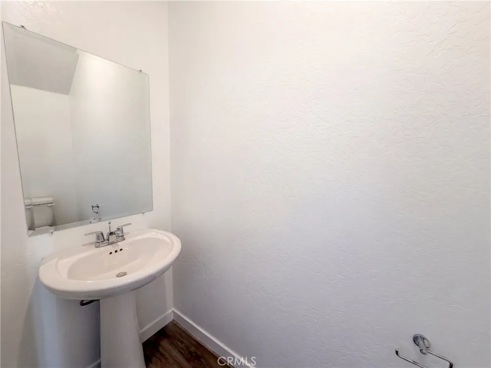 3261 Carambola Clovis, CA 93619