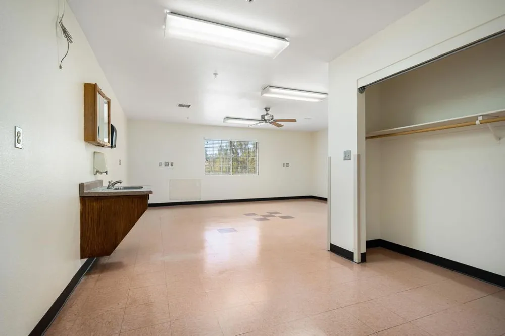 13785 Via Real Desert Hot Springs, CA 92240