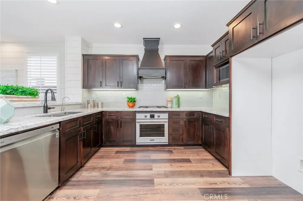 28 Plateau Aliso Viejo, CA 92656