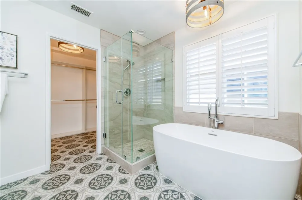 28 Plateau Aliso Viejo, CA 92656
