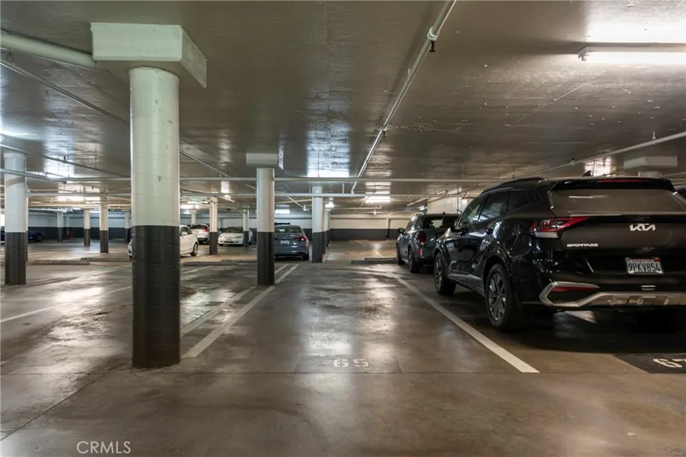 740 Kings Road #208 Los Angeles, CA 90069