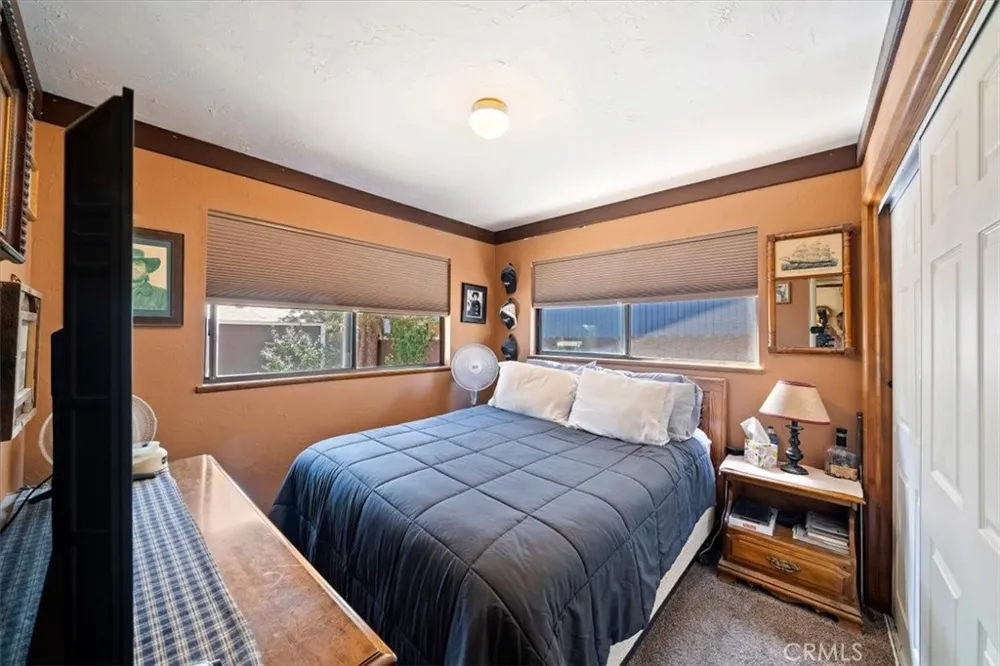 123 Spruce Sugarloaf, CA 92386