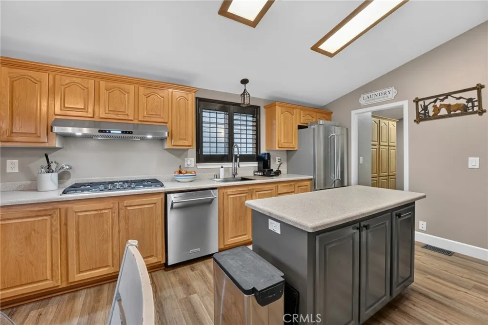 13220 Jefferson Yucaipa, CA 92399
