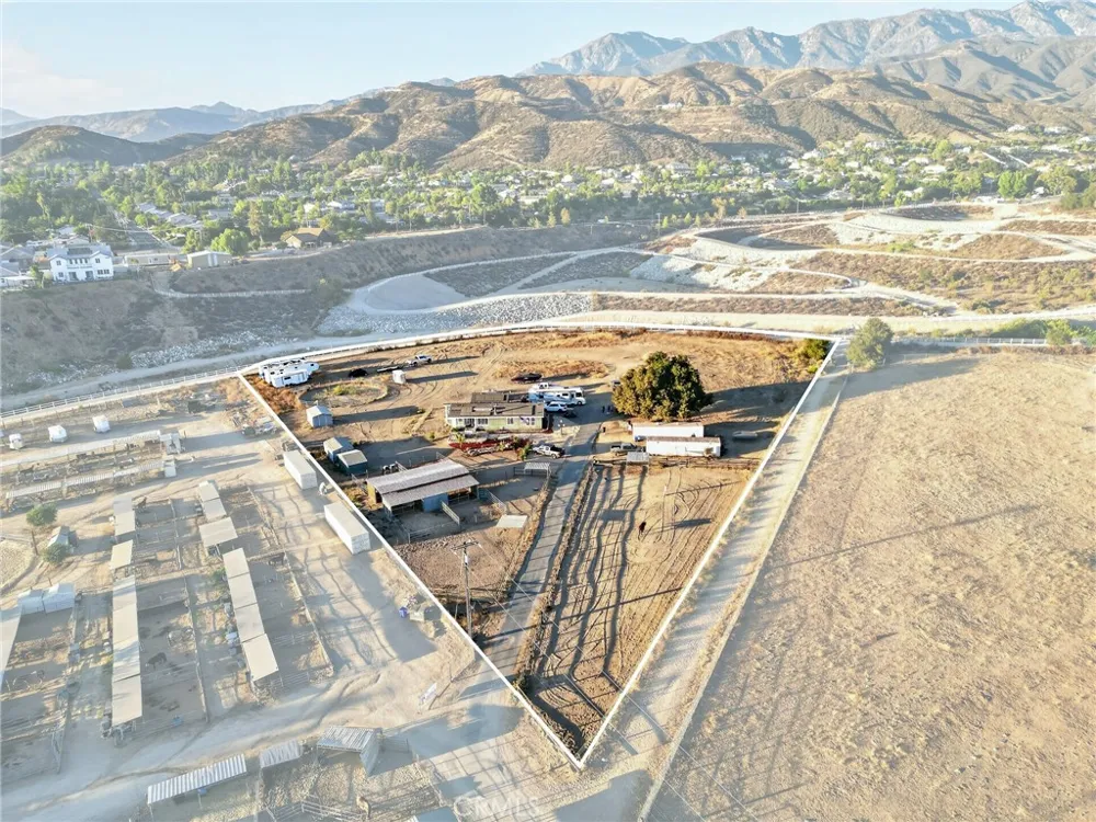13220 Jefferson Yucaipa, CA 92399