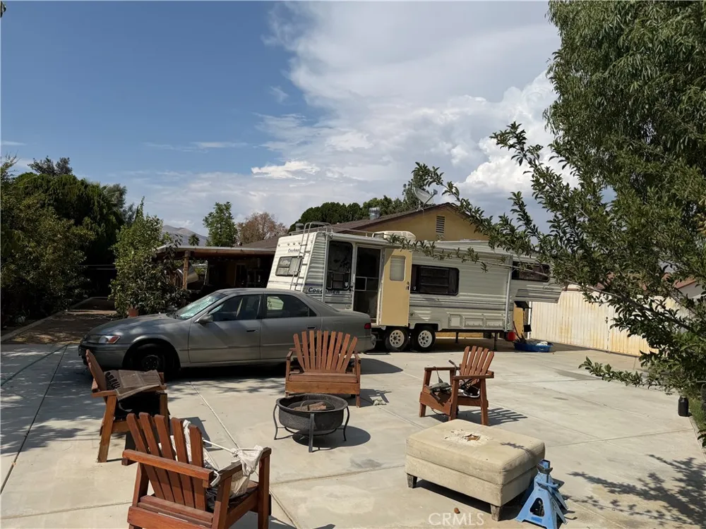 223 Glenmont Court Hemet, CA 92544