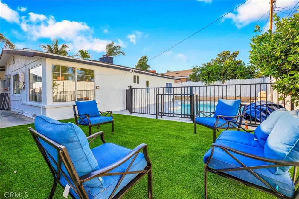 600 Maple La Habra, CA 90631