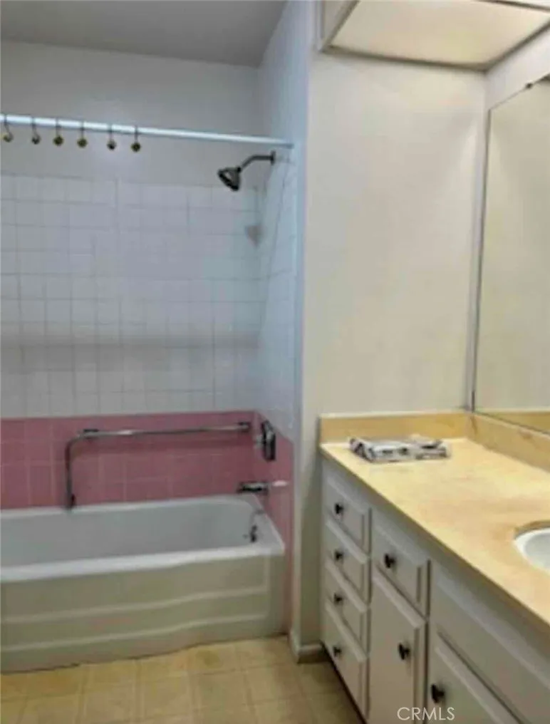 600 S Lyon Hemet, CA 92543