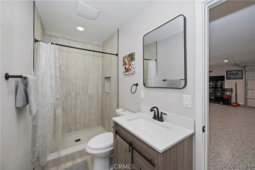 1307 Baldwin Lake Big Bear City, CA 92314