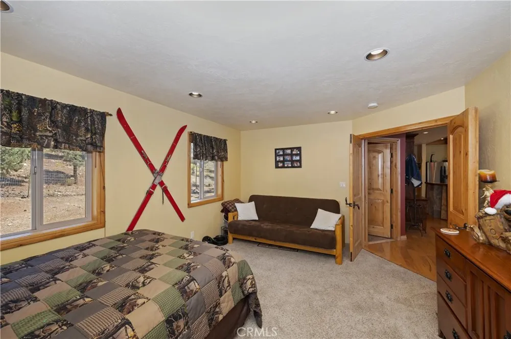 1307 Baldwin Lake Big Bear City, CA 92314