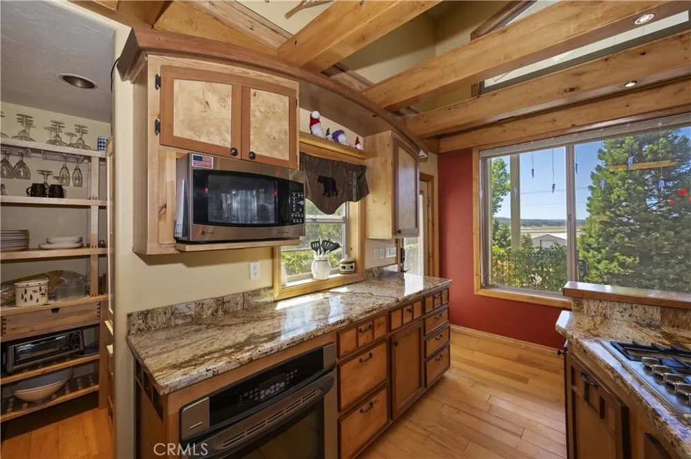 1307 Baldwin Lake Big Bear City, CA 92314