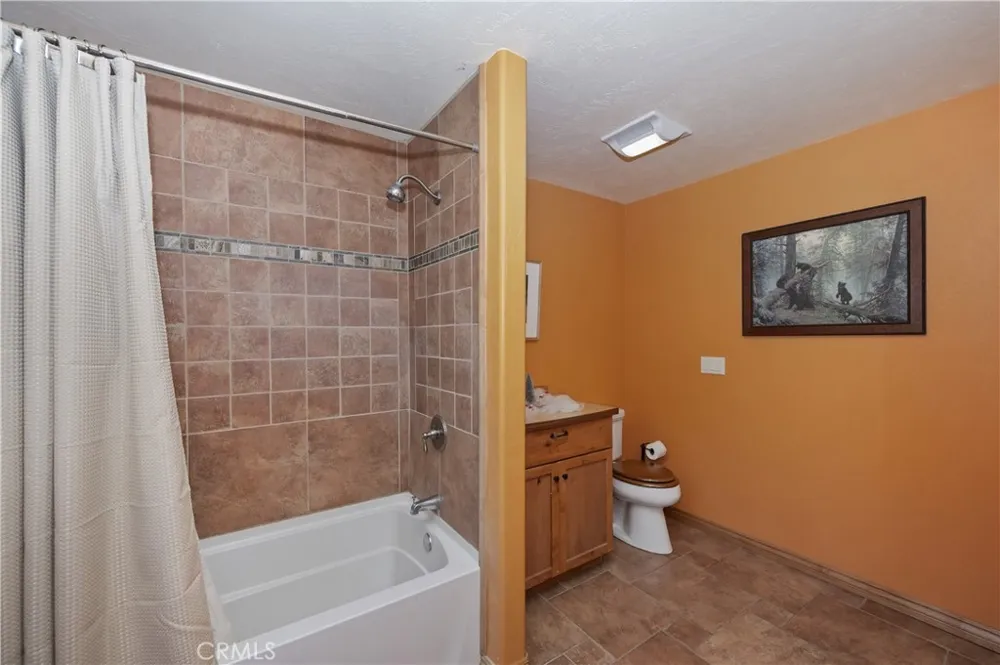 1307 Baldwin Lake Big Bear City, CA 92314
