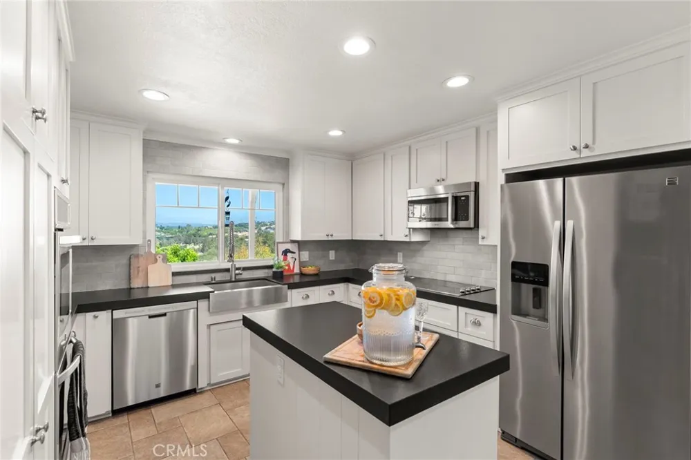 5012 Sleeping Indian Fallbrook, CA 92028