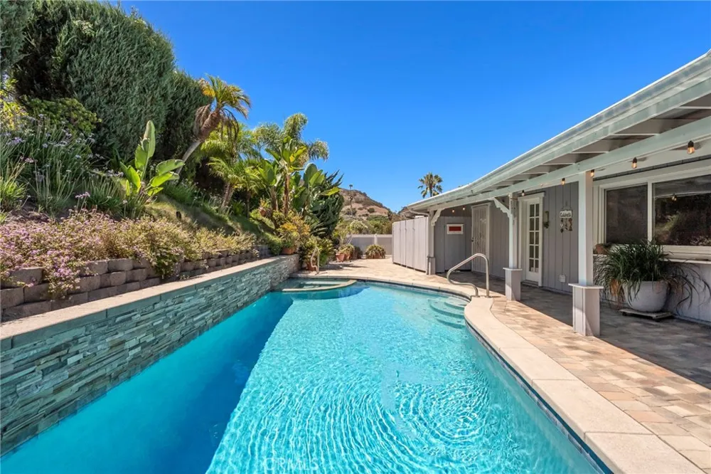 5012 Sleeping Indian Fallbrook, CA 92028