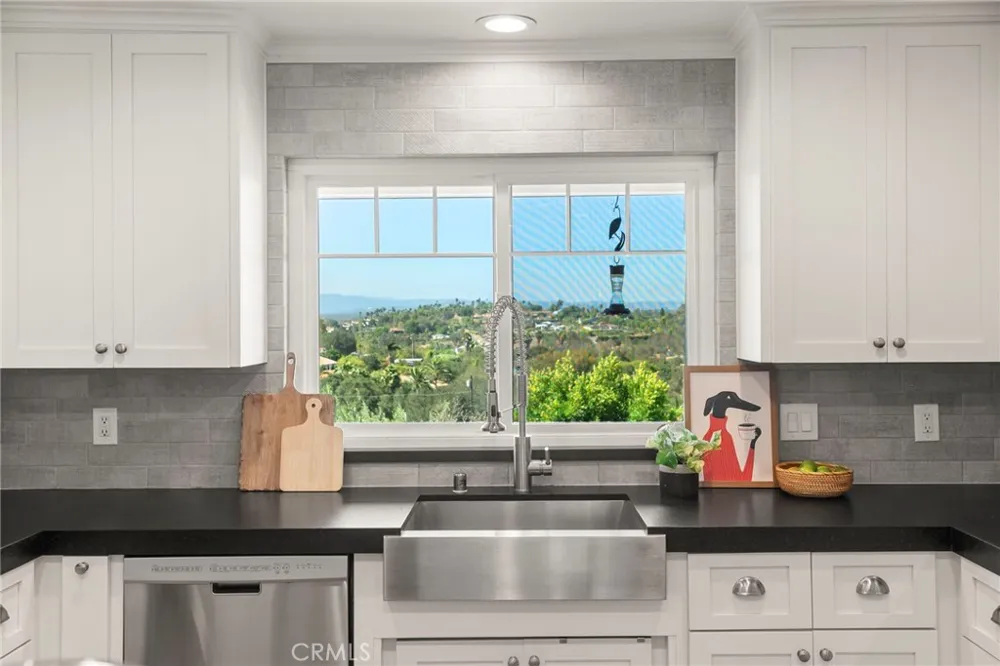 5012 Sleeping Indian Fallbrook, CA 92028