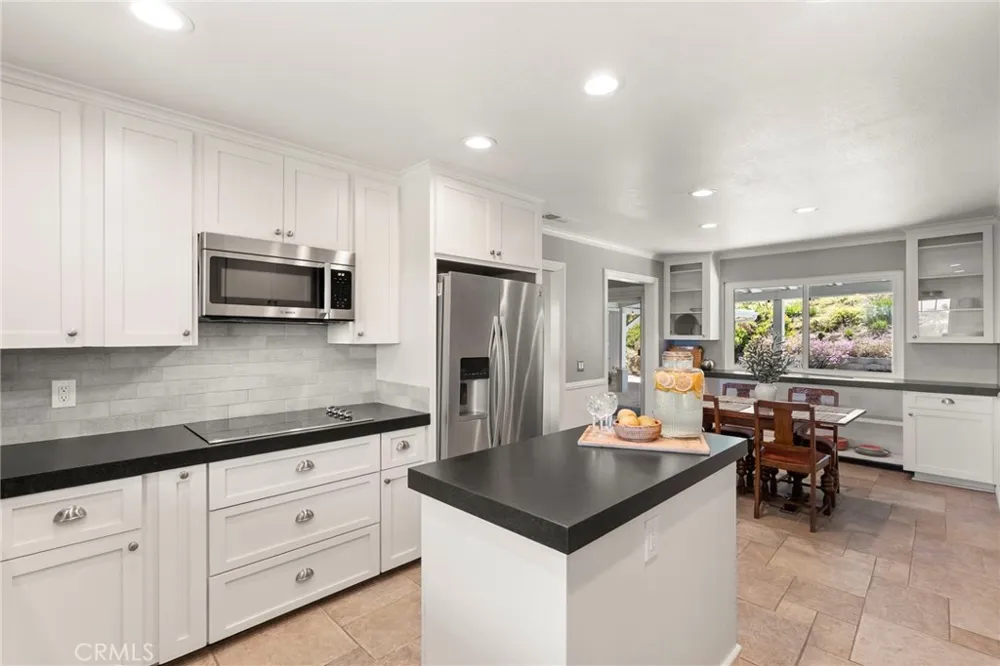 5012 Sleeping Indian Fallbrook, CA 92028