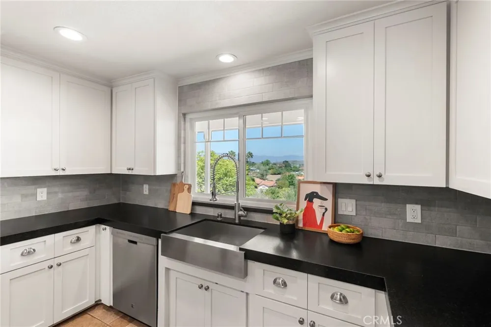 5012 Sleeping Indian Fallbrook, CA 92028