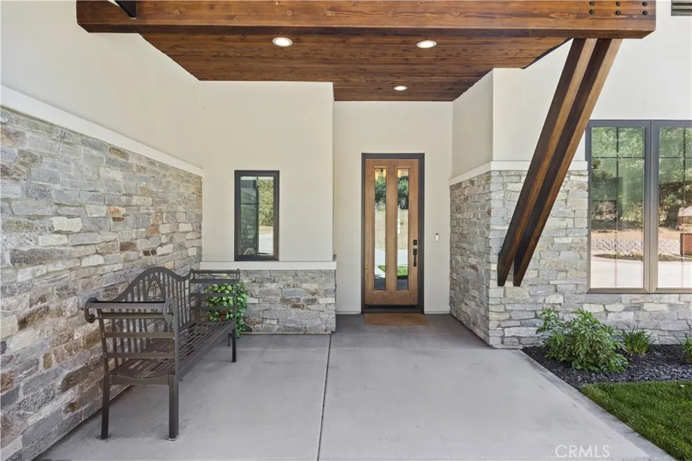 27300 Stirrup Way Tehachapi, CA 93561